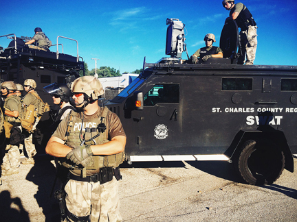 St. Charles County SWAT team - web res